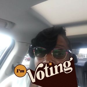 Meet your Posher, Yolanda